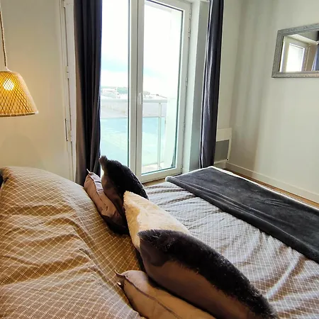 Face Panoramique 2 Parking アパート Berck