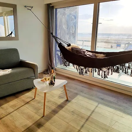 Face Panoramique 2 Parking アパート *